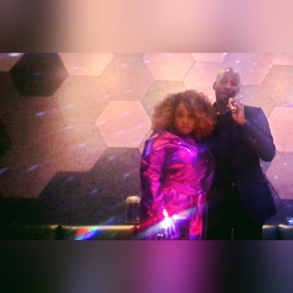 Meet your Posher, Stay Classy Chic (pronounced “sheek”, not chick) 😉 - Picture 14 of 17